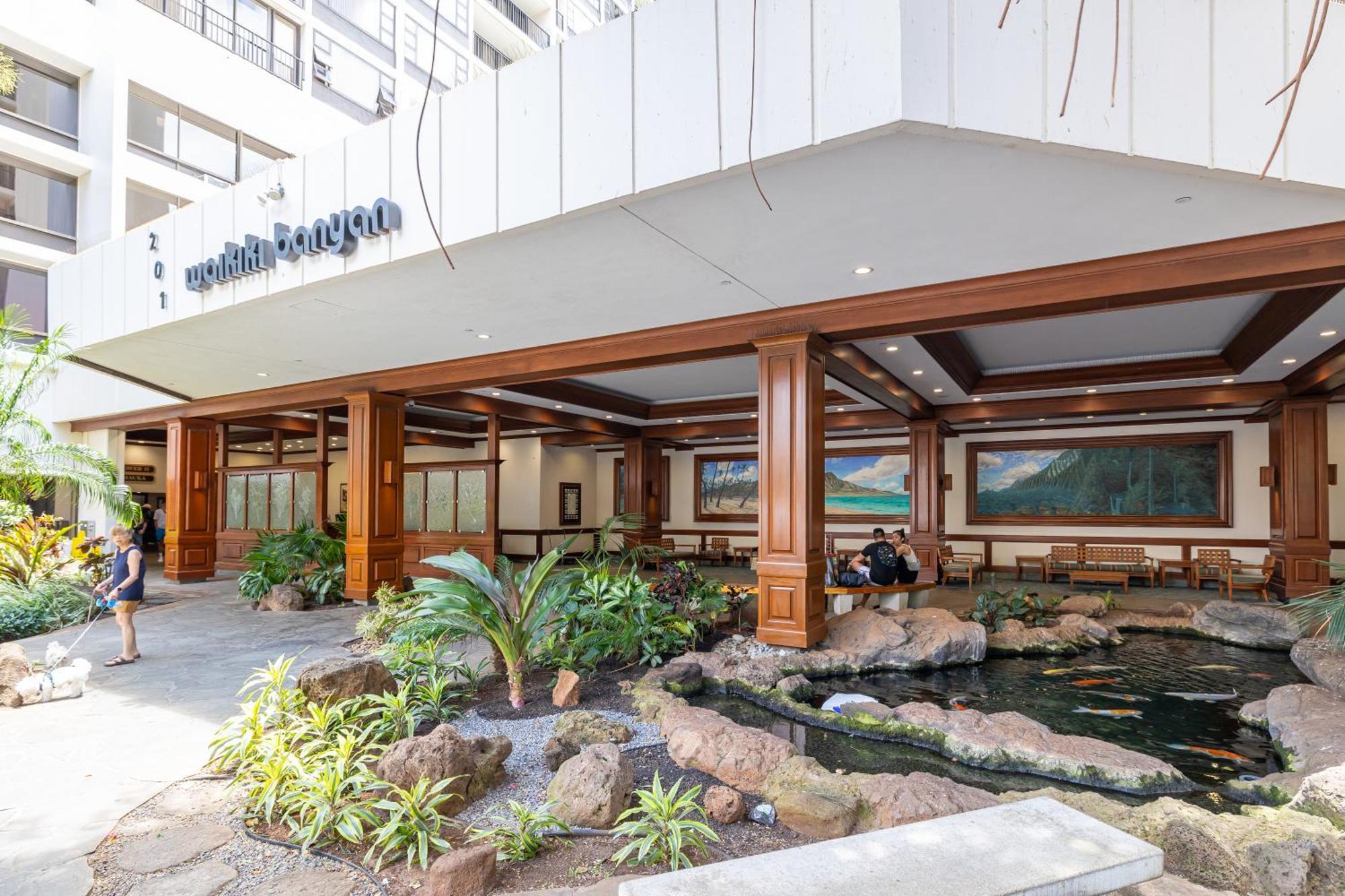Appartement Charming 1br: Waikiki Banyan, Ocean View + Parking