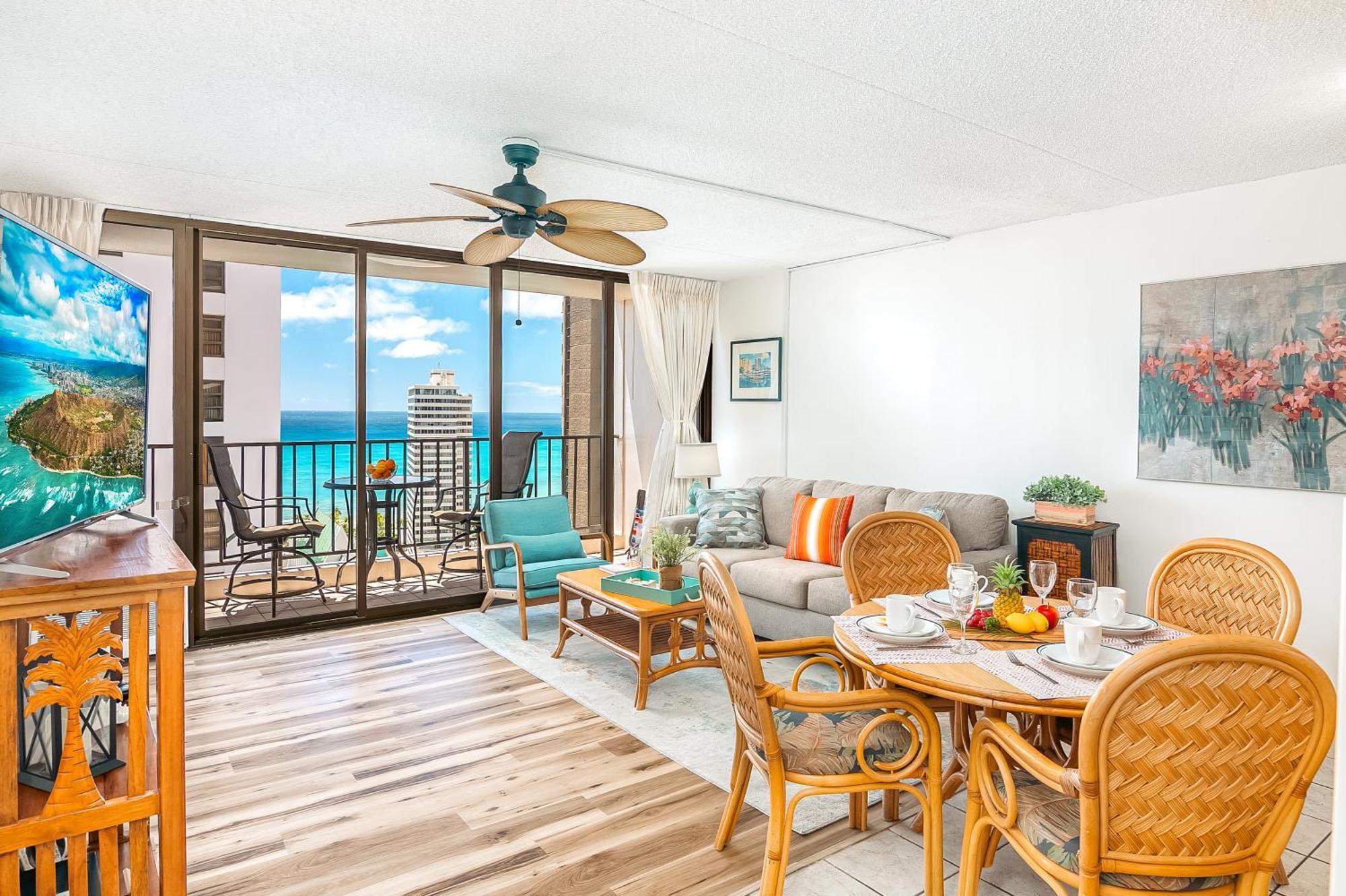 Charming 1br: Waikiki Banyan, Ocean View + Parking Appartement Honolulu